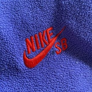 NIKE SB PURPLE SWEATPANTS MEN SIZE MEDIUM